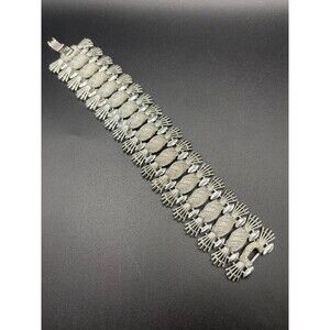 Vintage Sarah Coventry Bracelet Pineapple cuff